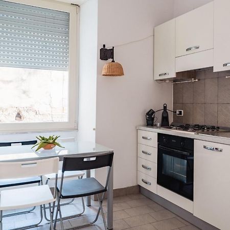 Appartamento In Pieno Centro Storico Con Terrazzo “O'Vicariello” Napoli Ngoại thất bức ảnh