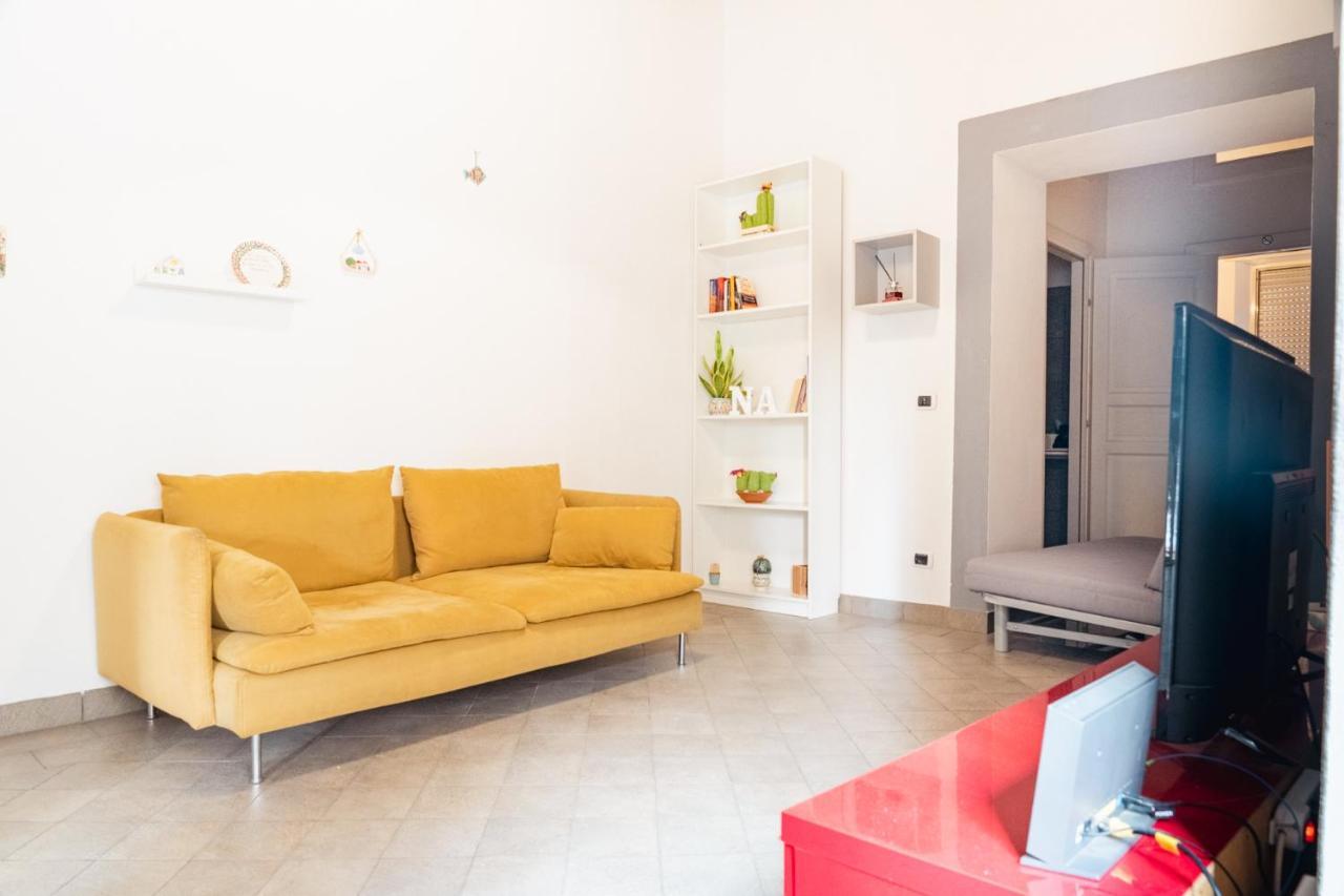 Appartamento In Pieno Centro Storico Con Terrazzo “O'Vicariello” Napoli Ngoại thất bức ảnh